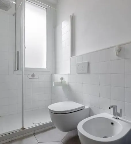 Turati 52 Lägenhet *